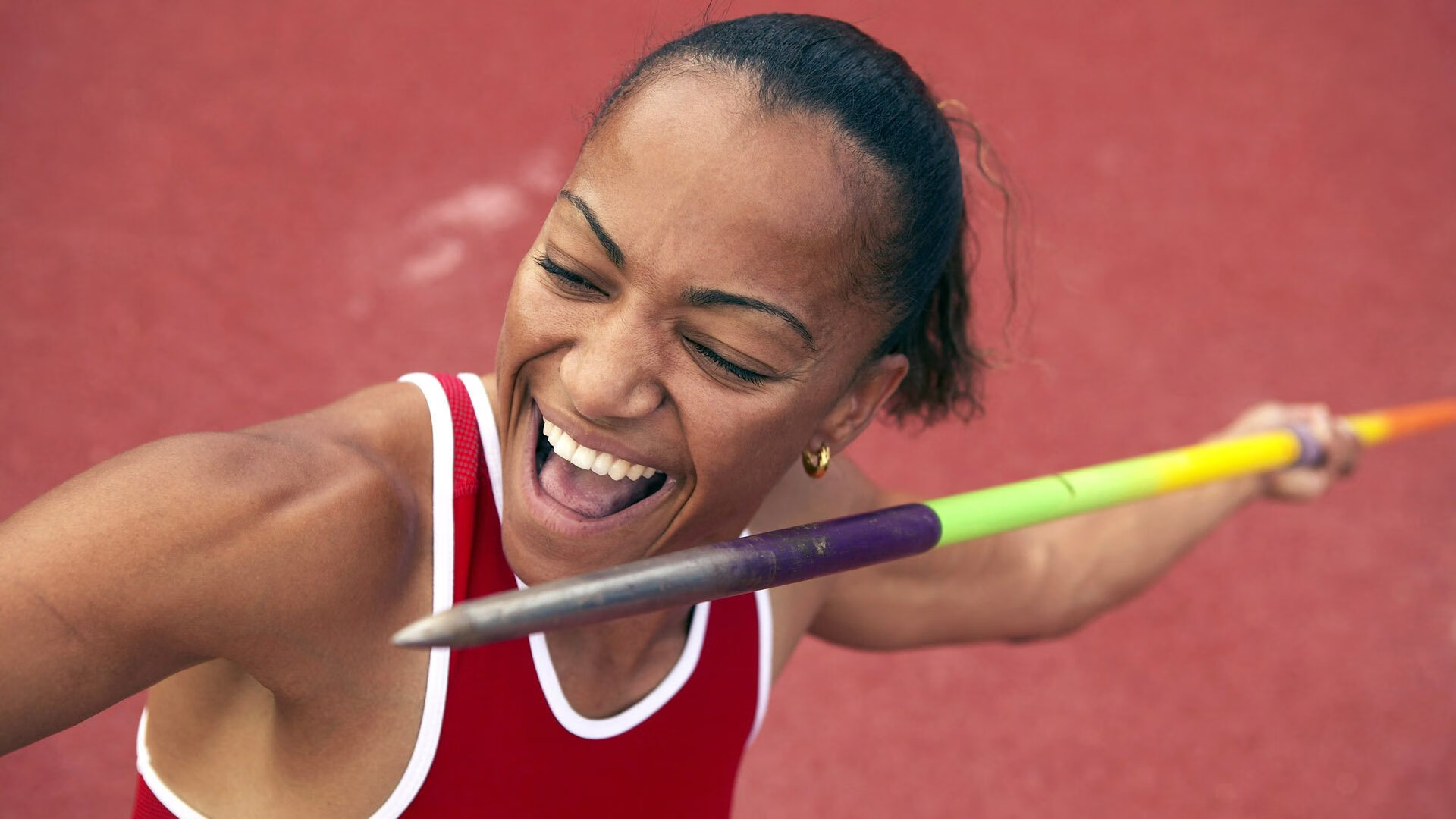 女老师被怼裸辞：当教育变成“讨好”，还有谁愿意教？